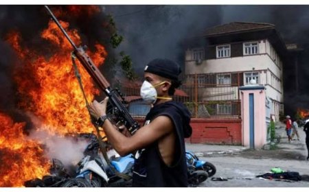 నేపాల్‌లో అశాంతి: ఖైదీల పారిపోవడం, ప్రభుత్వం ఏర్పాటుపై చర్చలు