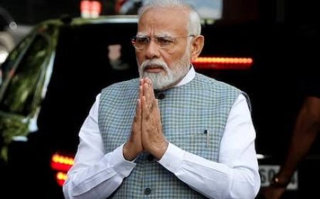 మణిపూర్ పర్యటనలో ప్రధాని మోడీ – ₹8,500 కోట్ల అభివృద్ధి పనులకు శంకుస్థాపన