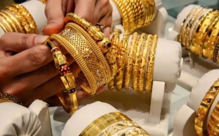 స్వల్పంగా తగ్గిన బంగారం, వెండి ధరలు – తాజా రేట్లు ఇవే