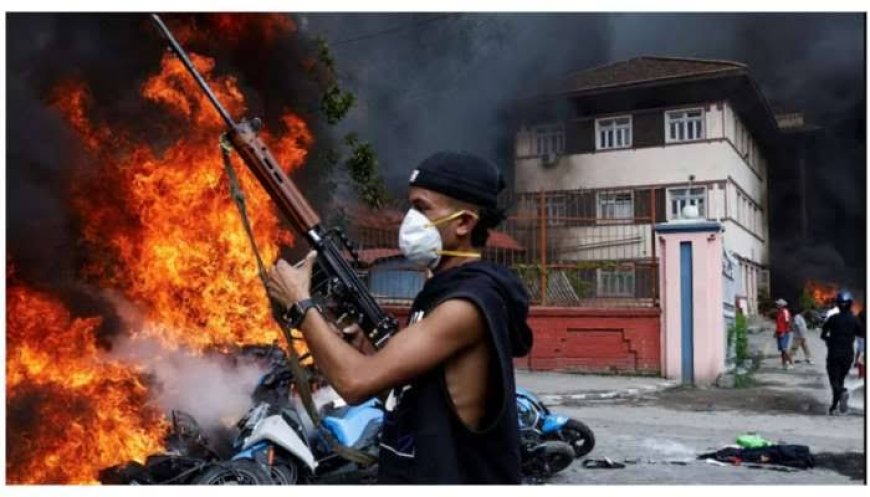 నేపాల్‌లో అశాంతి: ఖైదీల పారిపోవడం, ప్రభుత్వం ఏర్పాటుపై చర్చలు