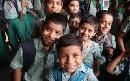 కర్ణాటక ప్రభుత్వం పదో తరగతి పాస్ మార్కులను 33 శాతానికి తగ్గింపు