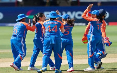 నవీ ముంబైలో వర్షం అంతరాయం – భారత్ పెద్ద స్కోరుతో దూసుకెళ్తున్నా మ్యాచ్ ఆగిపోయింది