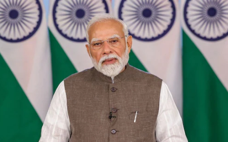 కర్నూలు జిల్లాలో దారుణ రోడ్డు ప్రమాదం – బస్సులో మంటలు, 20 మంది ప్రాణాలు కోల్పోయారు