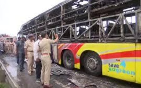 కర్నూలు బస్సు ప్రమాద బాధితులకు తెలంగాణ ప్రభుత్వం పరిహారం