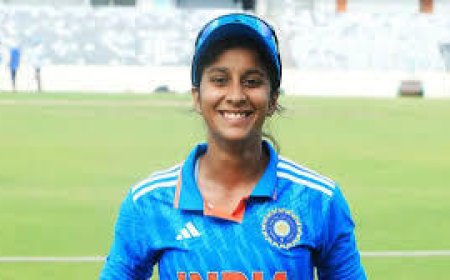 ఆస్ట్రేలియాపై సంచలన విజయం భారత మహిళల జట్టు చరిత్ర సృష్టించింది