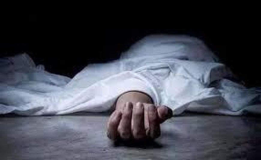 27 నెలలుగా జీతం రాక ఉద్యోగి ఆత్మహత్య