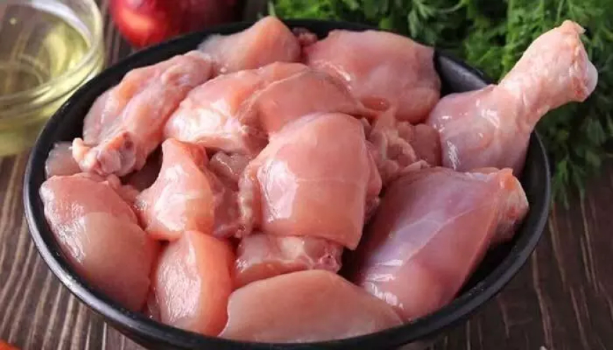 కార్తీక మాసం ప్రభావం: భారీగా పడిపోనున్న చికెన్ ధరలు