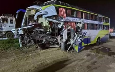 మరో ప్రైవేట్ ట్రావెల్ బస్సు ప్రమాదానికి గురైంది. నంద్యాల జిల్లా?